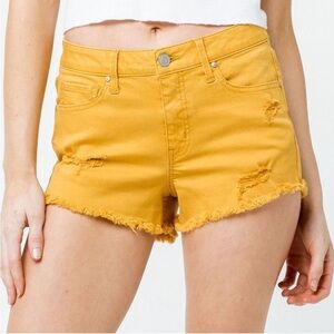 Rsq Venice mid rise jean shorts in mustard. Size 16 (girls)